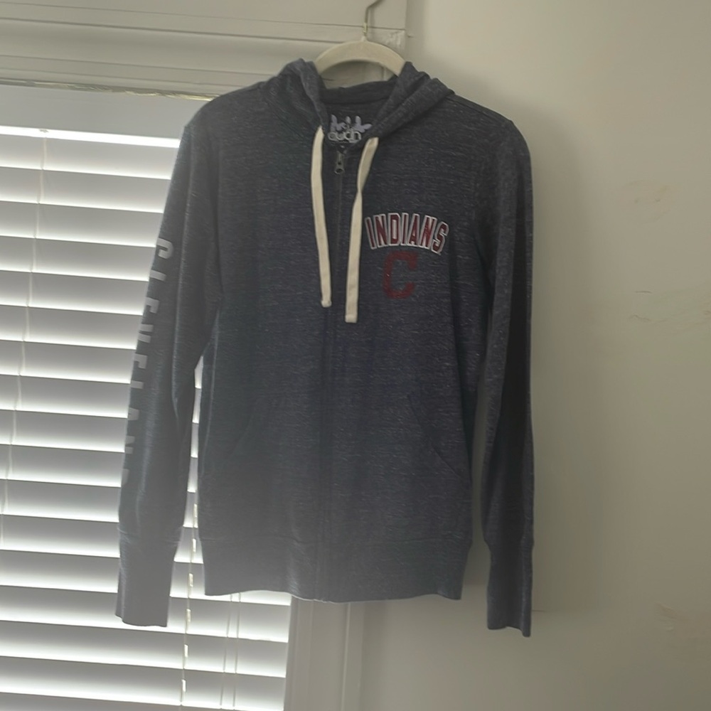 Cleveland Indians lightweight zip up hoodie